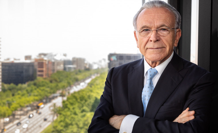 Isidro Fainé asume su reelección con una promesa: redoblar esfuerzos en la lucha contra la pobreza y la desigualdad