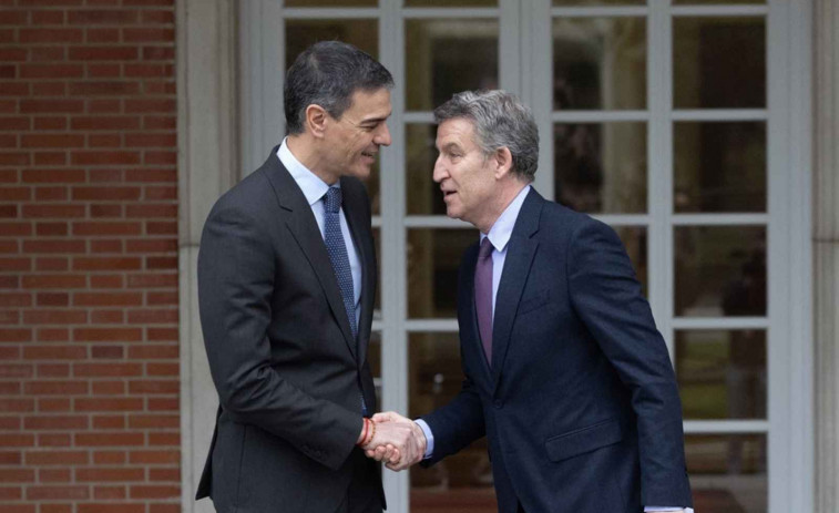 Feijóo da explicaciones a Abascal sobre su reunión con Sánchez: 