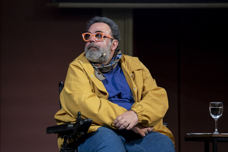 Bob Pop dice que Pisarello representa 