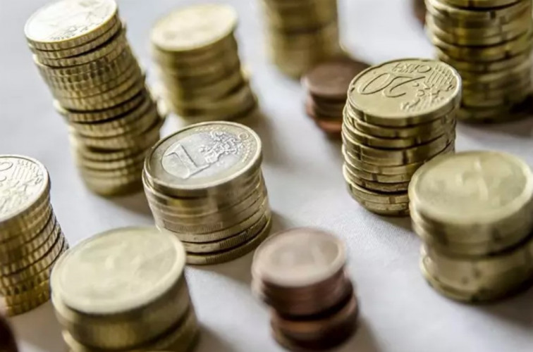 La riqueza de los milmillonarios españoles alcanza niveles históricos mientras millones pierden poder adquisitivo