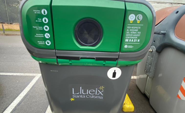 Santa Coloma de Gramenet empieza a renovar los contenedores de la ciudad este lunes