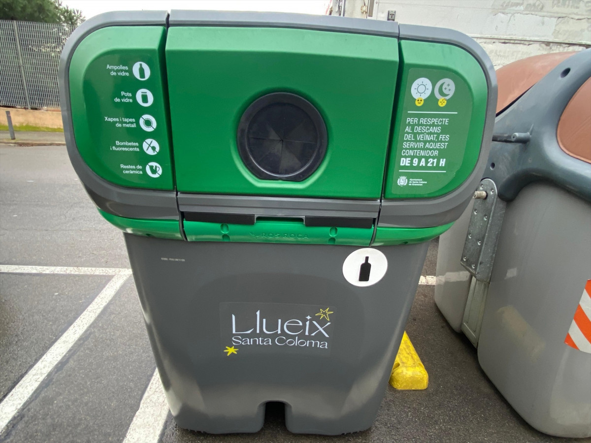EuropaPress 7230269 nuevo contenedor vidrio santa coloma gramenet barcelona