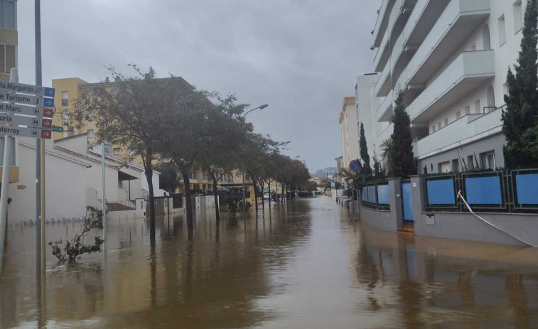 VÍDEO | Roses, al límite: el temporal deja totalmente inundadas las calles de Santa Margarida