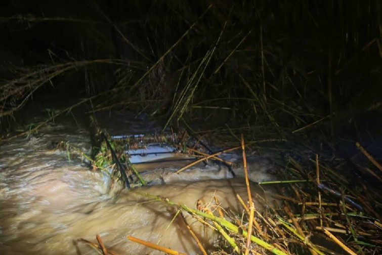 Encuentran el coche del hombre arrastrado por el río en Palau-sator: máxima tensión en el operativo