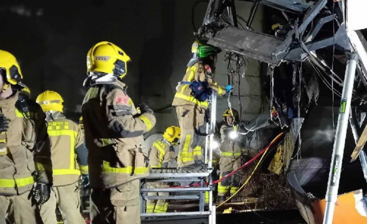 Un tren de Rodalies descarrila en Gelida: confirman un muerto y varios heridos graves