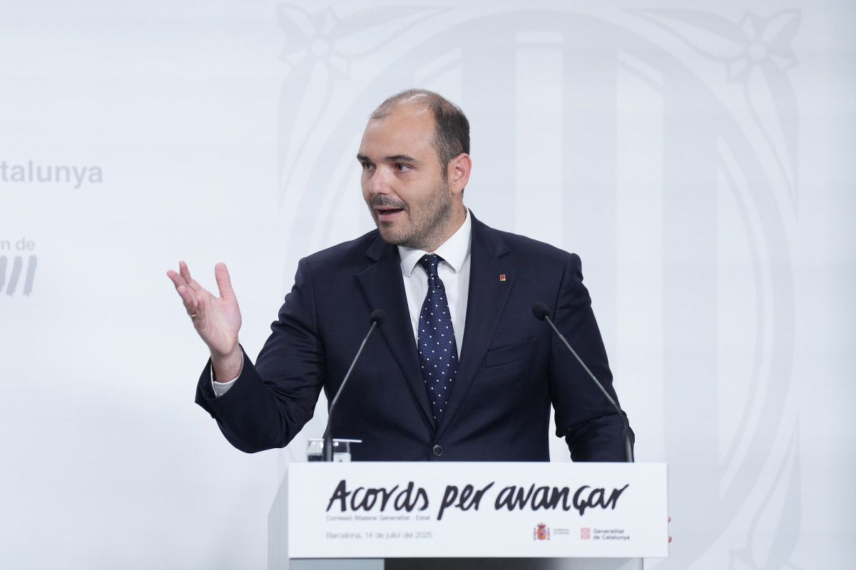 EuropaPress 6856869 consejero presidencia albert dalmau miranda ofrece declaraciones rueda