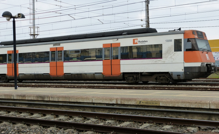 Suspendida la circulación de trenes entre Cervera y Tàrrega por riesgo de desprendimiento