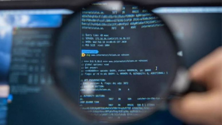 La IA generativa, presente en el 82% de las ciberestafas de suplantación en Catalunya