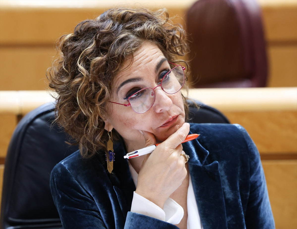 EuropaPress 7221144 vicepresidenta primera ministra hacienda maria jesus montero sesion