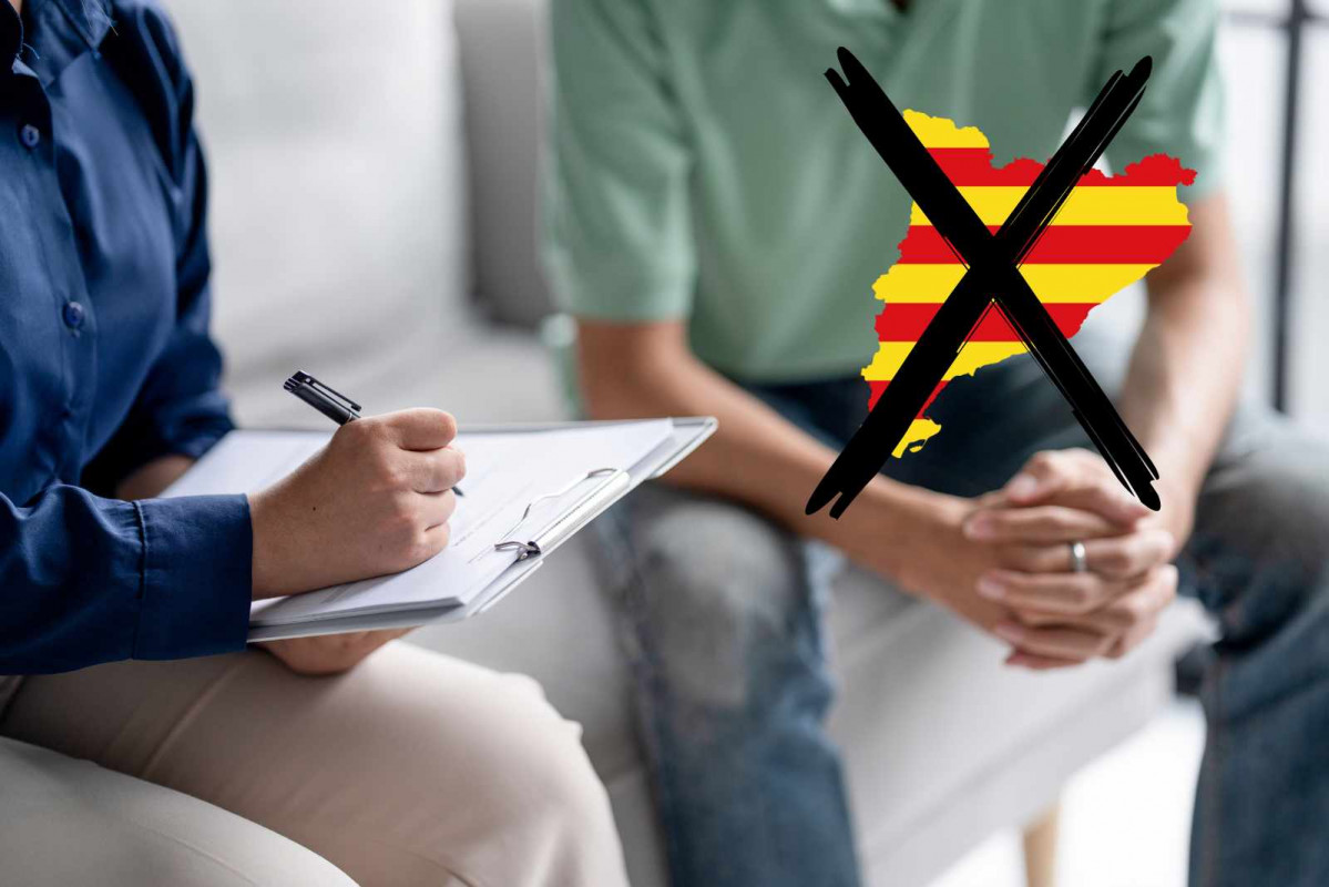 Psicólogo, catalán, cruz   CANVA