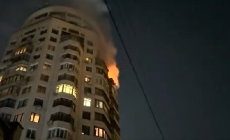 Lluvia de fuego sobre Kiev: misiles  golpean jardines de infancia y centrales eléctricas