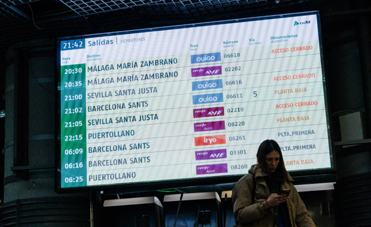 Viajar en AVE entre Madrid y Barcelona será más lento: Renfe, Iryo y Ouigo alargan el trayecto hasta diciembre