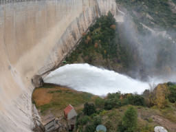 Protección Civil avisa por el Llobregat: multiplicará por 15 su caudal y alerta de una crecida 