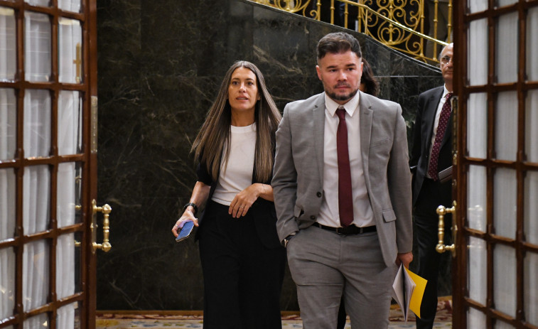 Gabriel Rufián carga contra Rodalies y Míriam Nogueras exige que la Generalitat gestione sus trenes