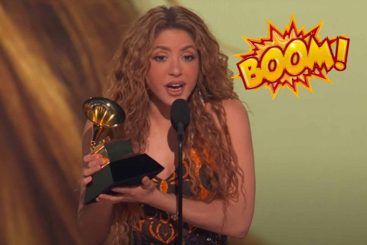 VÍDEO | Shakira tropieza y cae en pleno concierto: el accidente más comentado