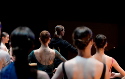 De Viladecans a la Ópera de París: la ciudad repite como sede que potencia a las estrellas de la danza clásica