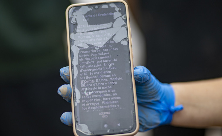 Falla el envío del ES-alert por viento en Catalunya: usuarios de Vodafone se quedan sin recibir la alerta