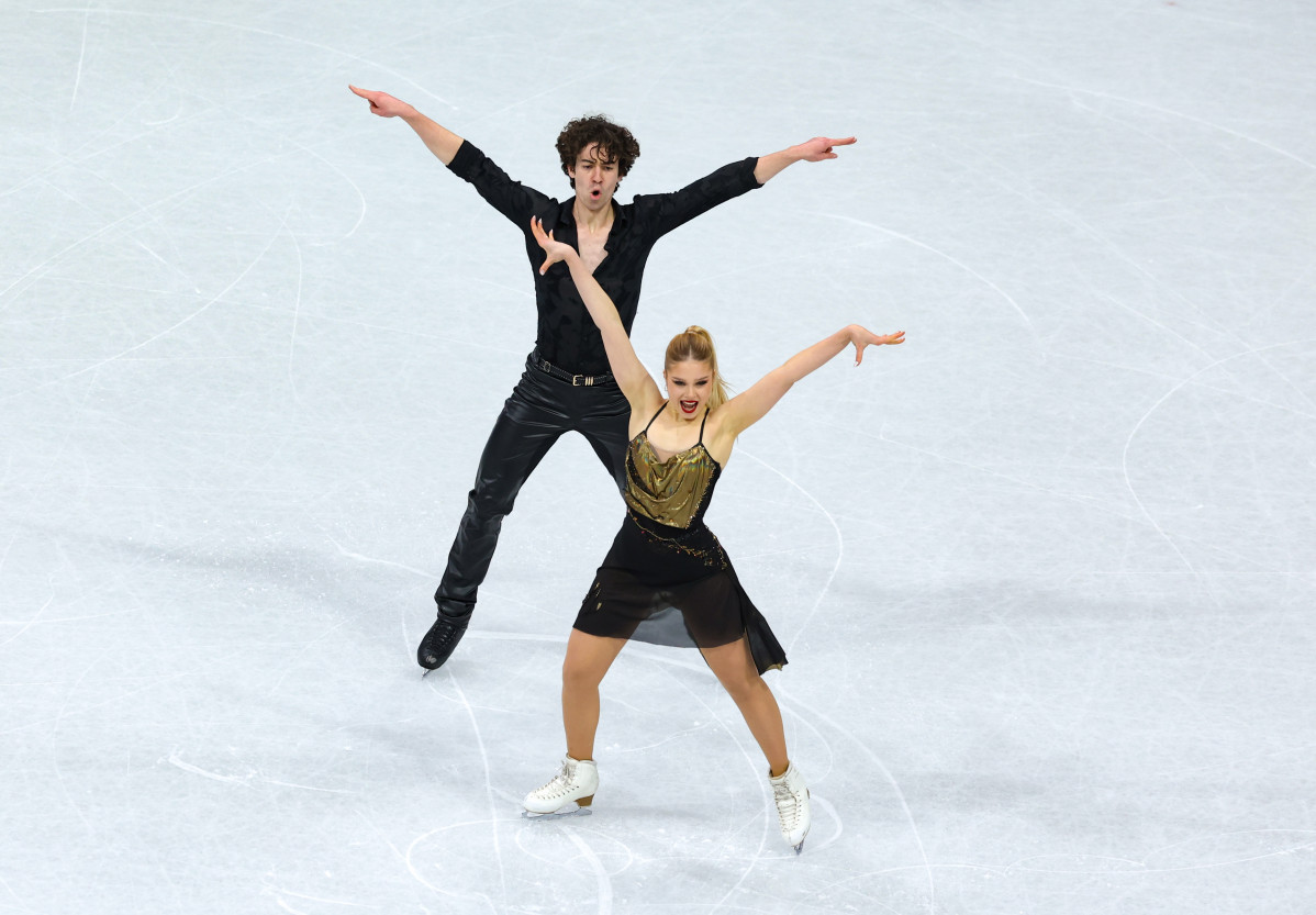 EuropaPress 7278049 09 february 2026 italy milan spains sofia val and asaf kazimov in action