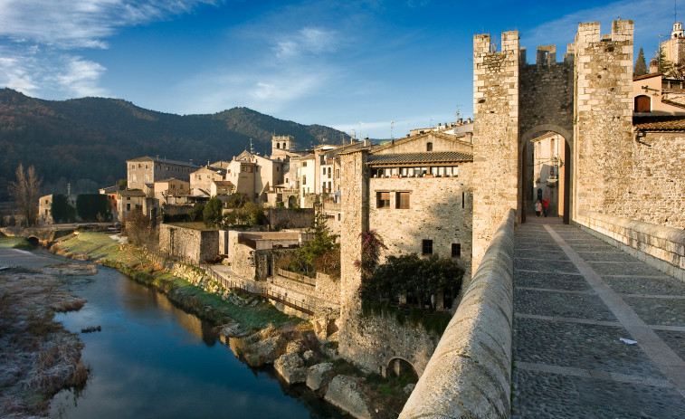 ¿Fan de ‘Juego de Tronos’? Descubre el tesoro medieval a media hora de Girona donde se rodó la serie