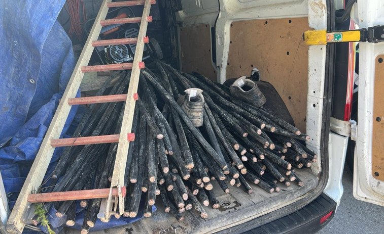 Detenidos 3 ladrones por robar 150 tramos de cable de cobre del funicular de Gelida