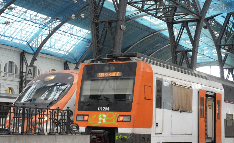 Interrumpidas la R13 y R14 entre Montblanc y Vilaverd (Tarragona) por un árbol en las vías