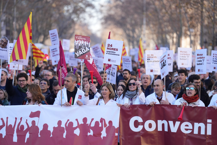 Los médicos cortan calles en la 7ª jornada de huelga: qué reclaman y como afecta el servicio habitual
