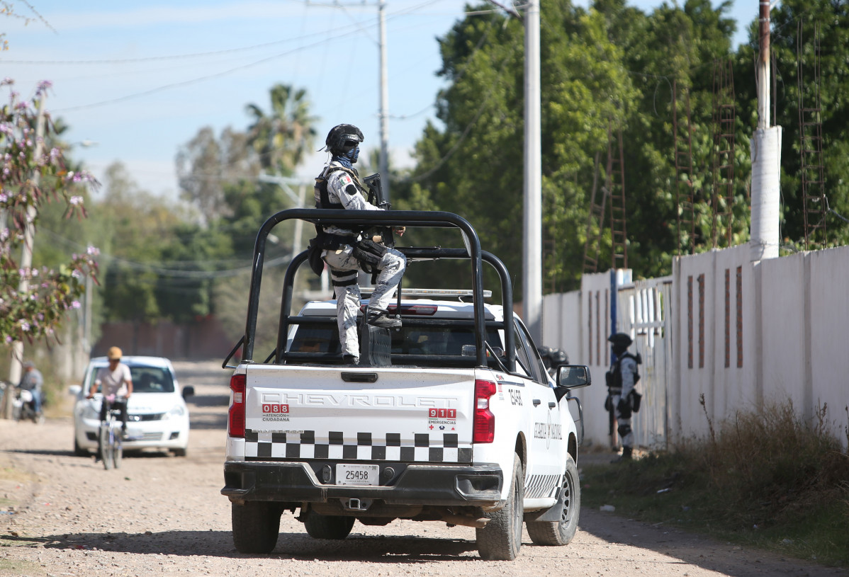 EuropaPress 7246289 salamanca jan 26 2026    security personnel patrol near the soccer field