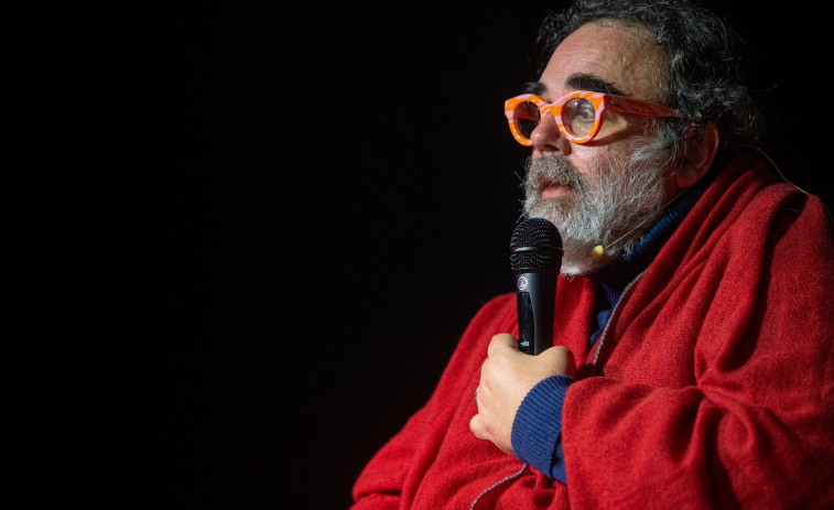 Bob Pop carga contra 