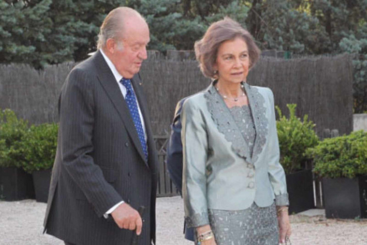 Los Reyes Eméritos, Juan Carlos y Sofía   EP