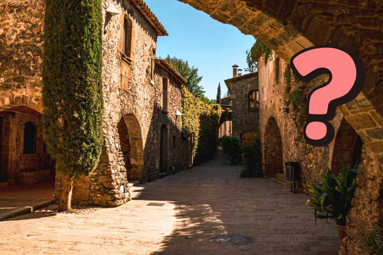 Huye del caos de la Costa Brava: siete pueblos del interior del Empordà que te enamorarán