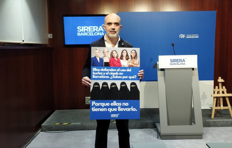 EuropaPress 7320482 sirera cartel campana prohibir burka niqab espacios publicos