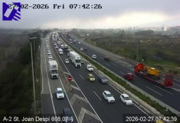 Importantes retenciones de tráfico en los accesos a Barcelona desde el Baix Llobregat en hora punta