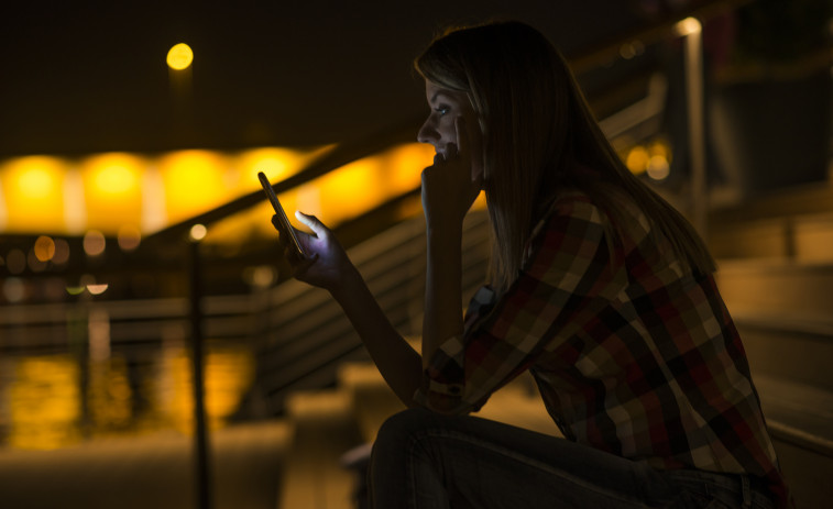 Instagram avisará a los padres de los adolescentes que busquen contenido sobre suicidios o autolesiones