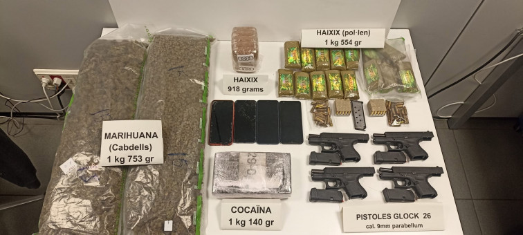 Detenido en La Mina un narcotraficante con armas de fuego y droga valorada en 100.000 euros
