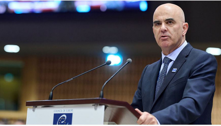 Berset alerta de que Oriente Próximo empuja a Europa a un punto de ruptura legal