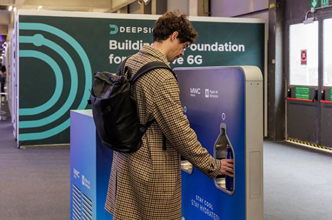 Aigües de Barcelona, del grupo Veolia, fomenta la hidratación sostenible al MWC