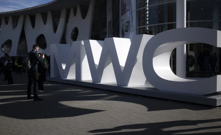 Vídeo: La escalada bélica en Oriente Medio amenaza la llegada de congresistas al MWC en Barcelona