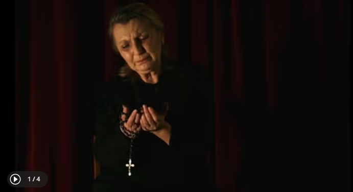 Mont Plans invita a imaginar lo que hay detrás de la muerte en “Sembla que rigui”