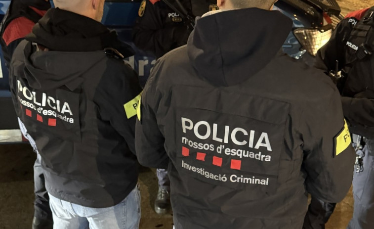 Un dispositivo de Mossos en l'Hospitalet  actúa contra una red de tráfico de drogas con vínculos con Italia