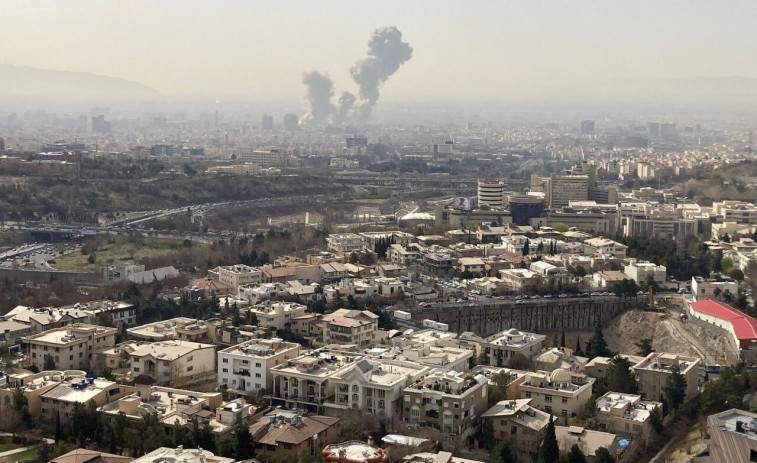 Ataque con drones a la Embajada de EE. UU. en Riad: fuego y máxima tensión en el Golfo Pérsico