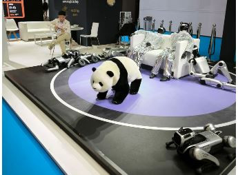 El Panda que ha sorprendido en el MWC y todas las cosas curiosas que se pueden ver 