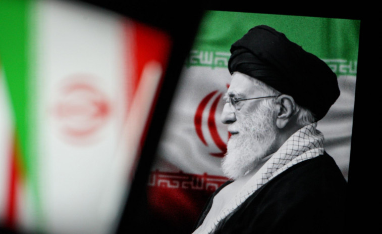 Israel derriba el edificio donde la Asamblea de Expertos de Irán elegía al sucesor de Jamenei