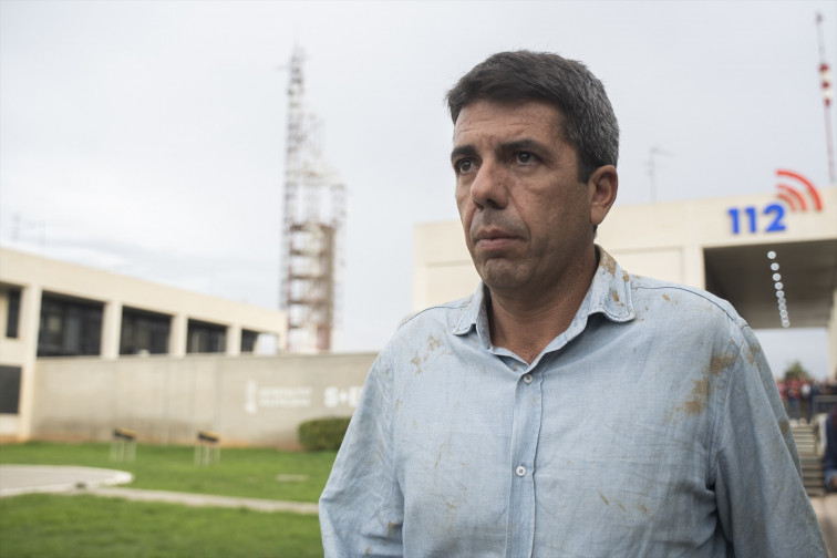 La Fiscalía salva a Mazon: cree que no hay suficientes indicios para imputarlo y devuelve la causa a la jueza