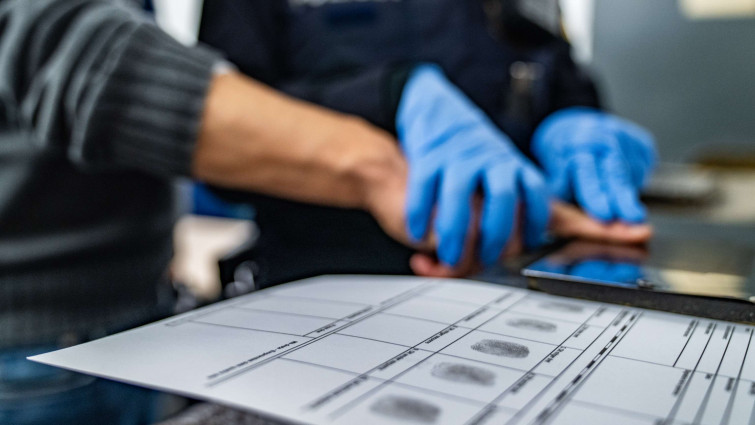 Detenido en Barcelona por grabar presuntamente a una menor sin consentimiento en un centro de salud