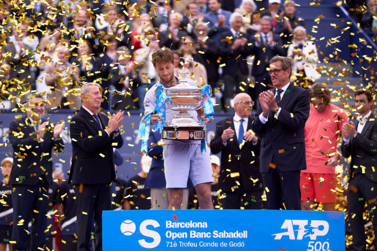 Banco Sabadell renueva el patrocinio del Trofeo Conde de Godó de tenis para cuatro años más