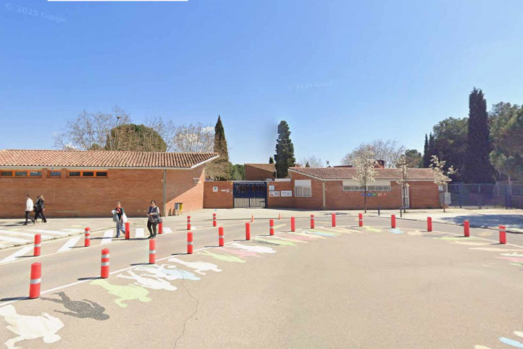 Escuela de Emili Vallès   GOOGLE MAPS