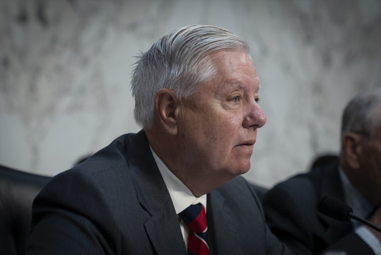 El senador republicano Lindsey Graham pide a Trump retirar las bases estadounidenses de España