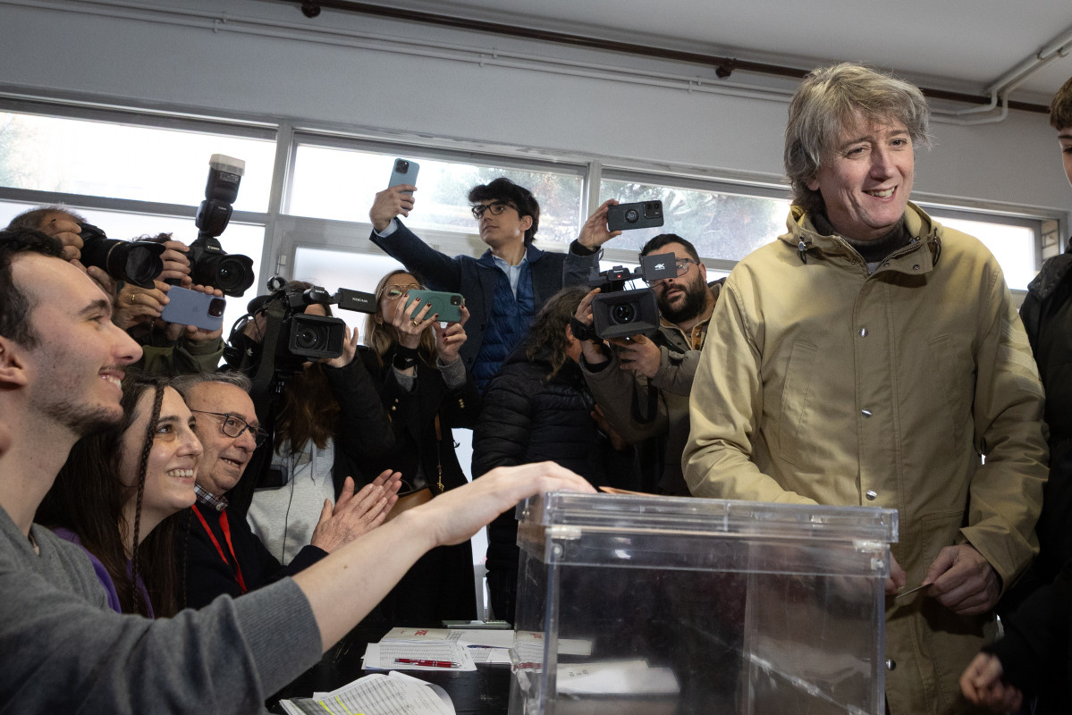 EuropaPress 7367590 candidato psoe presidencia junta castilla leon carlos martinez ejerce