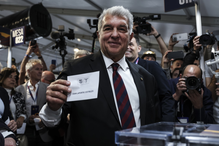 Joan Laporta gana las elecciones del FC Barcelona a Font por goleada