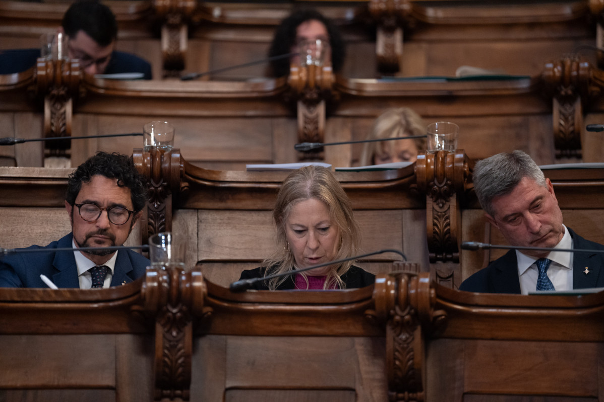 EuropaPress 6609248 i d concejales junts ayuntamiento barcelona damia calvet neus munte